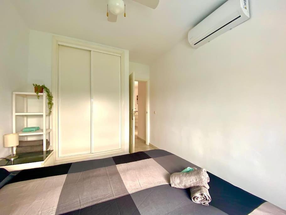 Apartment Jule Direkt Am Golfplatz 미하스 외부 사진