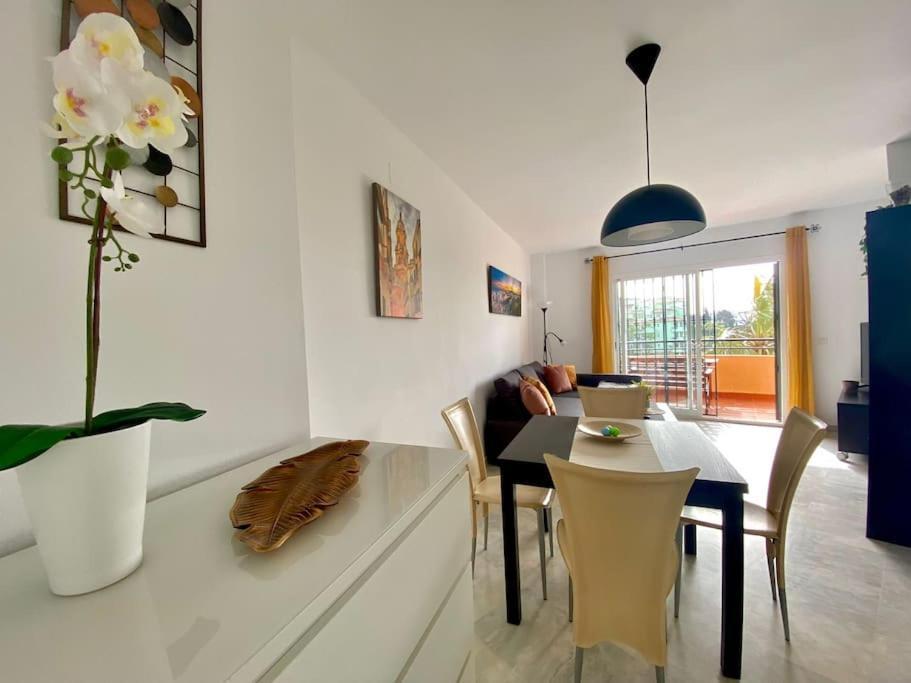 Apartment Jule Direkt Am Golfplatz 미하스 외부 사진
